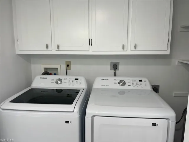 54  GLADES  BLVD, Naples, FL 34112