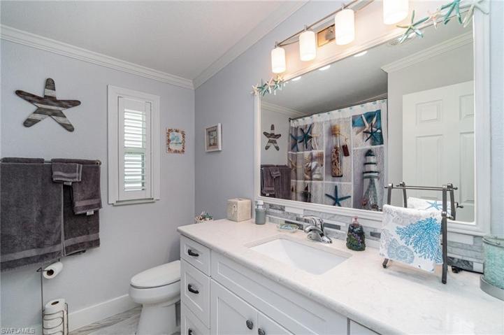 Hallway bath