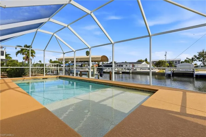 2859 Cheryl St, Matlacha, Florida 33993