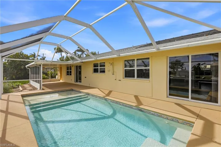 2859 Cheryl St, Matlacha, Florida 33993