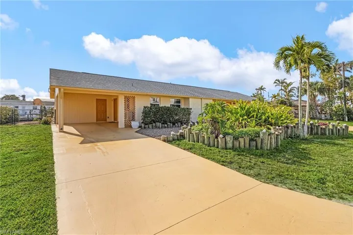 2859 Cheryl St, Matlacha, Florida 33993