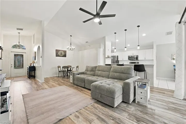 21572 Brixham Run Loop, Estero, Florida 33928