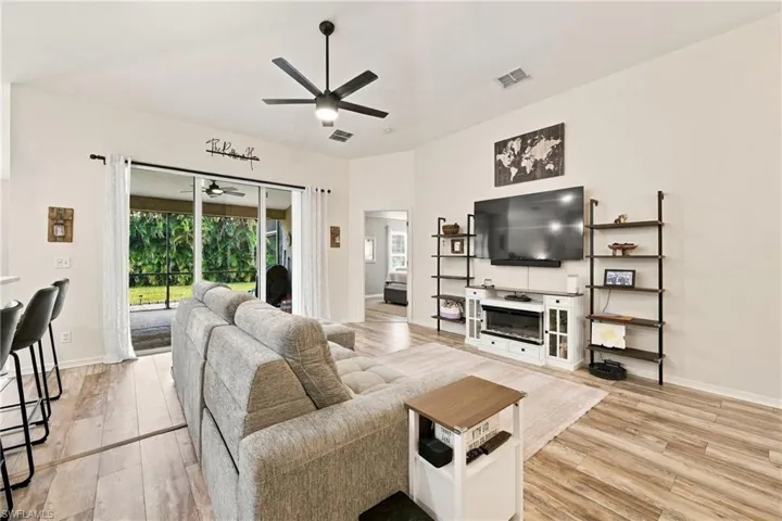 21572 Brixham Run Loop, Estero, Florida 33928