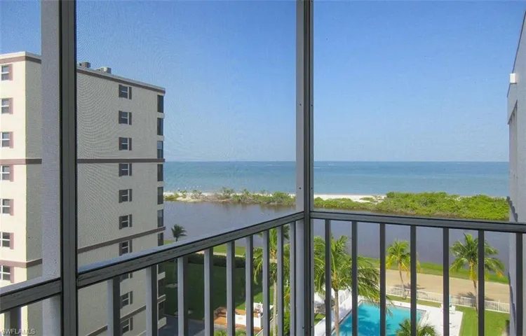 Balcony with Gulf view, and view of pool