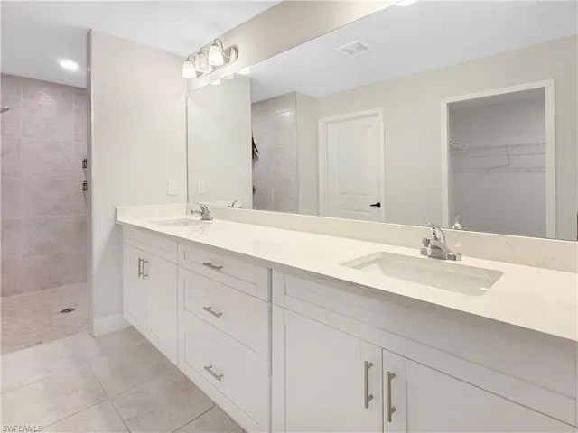 6050  Latimer  AVE, Fort Myers, FL 33905