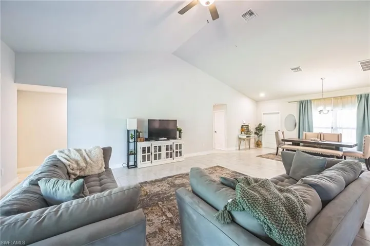 6050  Latimer  AVE, Fort Myers, FL 33905
