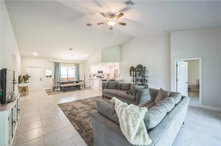 6050  Latimer  AVE, Fort Myers, FL 33905