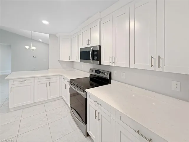 6050  Latimer  AVE, Fort Myers, FL 33905