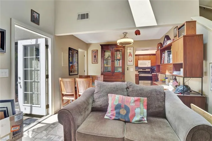 13353  Broadhurst  LOOP, Fort Myers, FL 33919