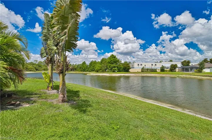10788  Firebush  CIR, North Fort Myers, FL 33917