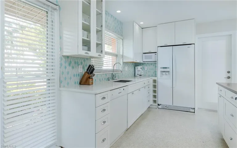 1829  Cornwallis  PKWY, Cape Coral, FL 33904