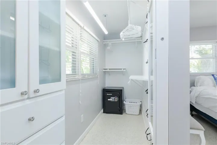1829  Cornwallis  PKWY, Cape Coral, FL 33904