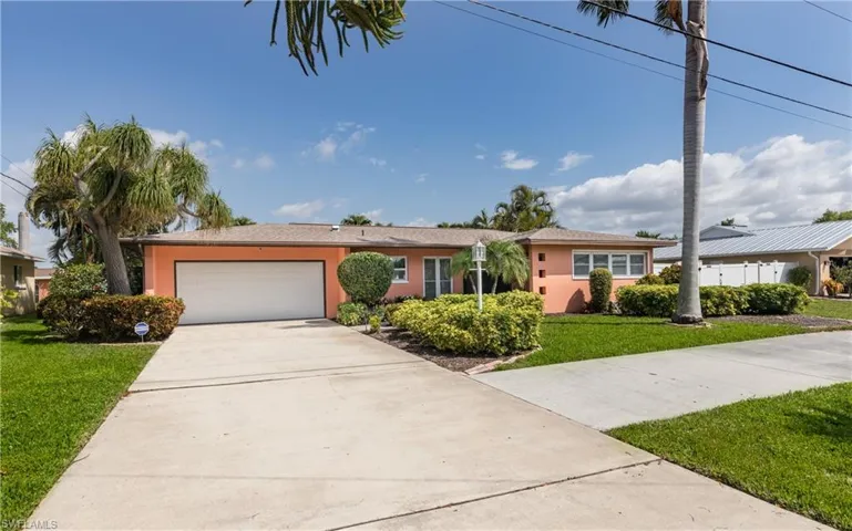 1829  Cornwallis  PKWY, Cape Coral, FL 33904