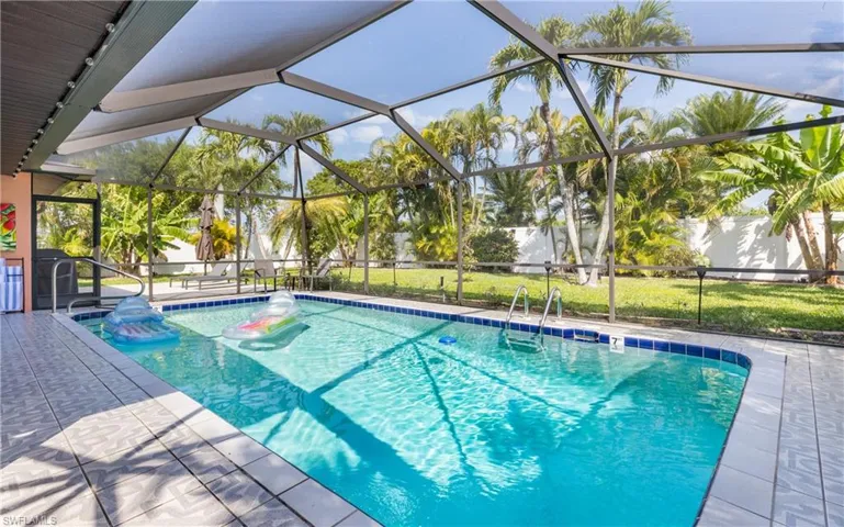 1829  Cornwallis  PKWY, Cape Coral, FL 33904