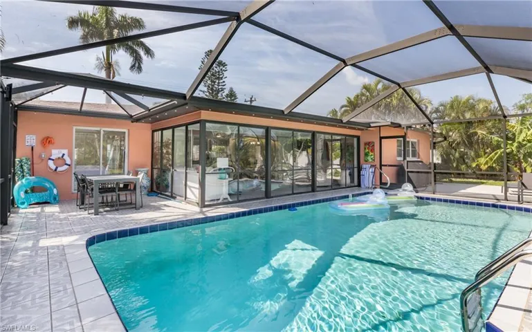 1829  Cornwallis  PKWY, Cape Coral, FL 33904