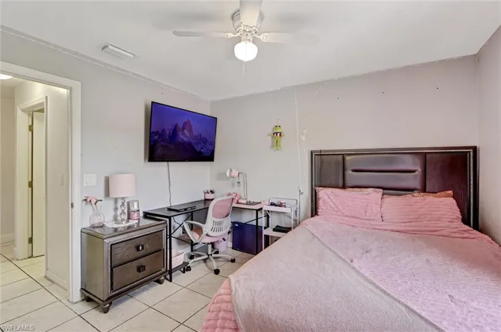 18330 Beauty Berry Ct, Lehigh Acres, Florida 33972