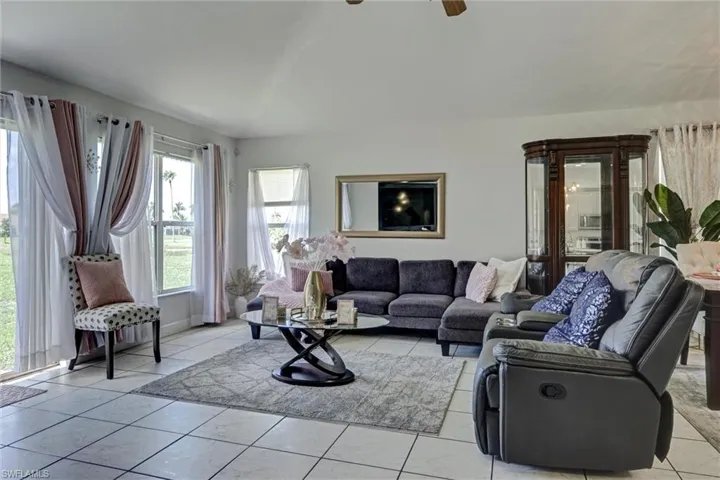 18330 Beauty Berry Ct, Lehigh Acres, Florida 33972