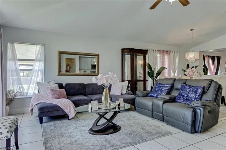 18330 Beauty Berry Ct, Lehigh Acres, Florida 33972