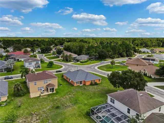 18330 Beauty Berry Ct, Lehigh Acres, Florida 33972