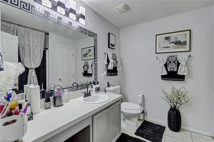 18330 Beauty Berry Ct, Lehigh Acres, Florida 33972