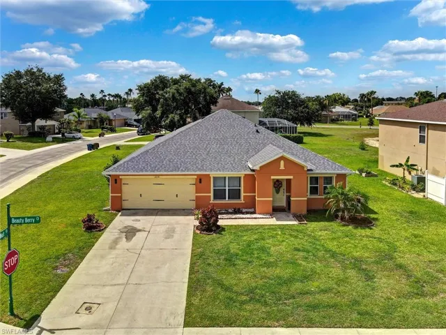 18330 Beauty Berry Ct, Lehigh Acres, Florida 33972