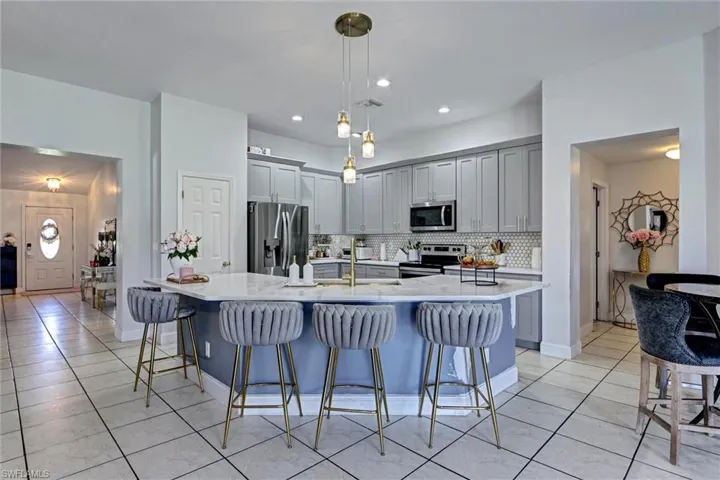 18330 Beauty Berry Ct, Lehigh Acres, Florida 33972