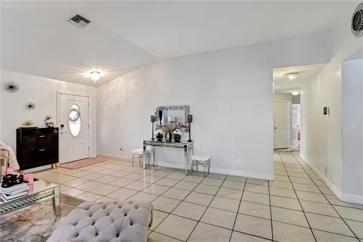 18330 Beauty Berry Ct, Lehigh Acres, Florida 33972