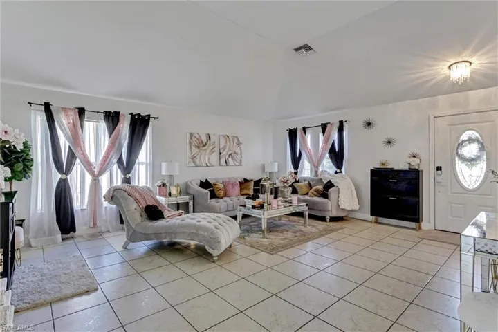 18330 Beauty Berry Ct, Lehigh Acres, Florida 33972