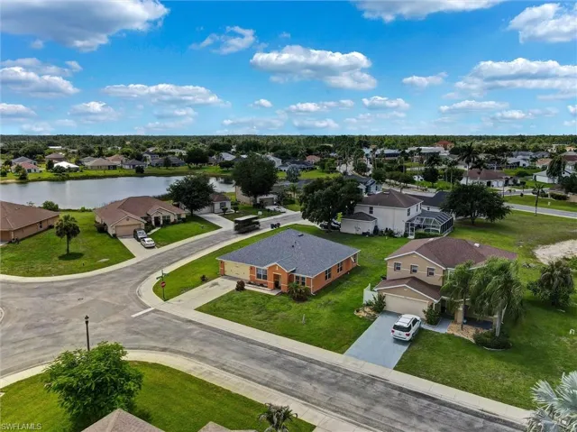 18330 Beauty Berry Ct, Lehigh Acres, Florida 33972
