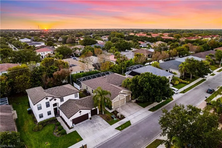167  Burnt Pine  DR, Naples, FL 34119