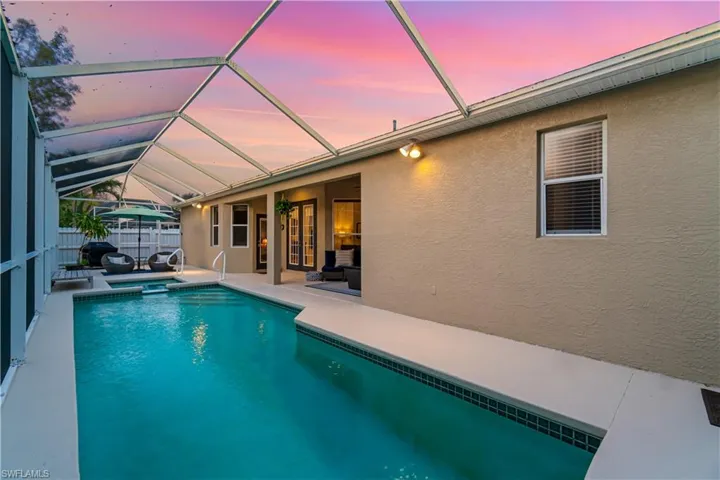167  Burnt Pine  DR, Naples, FL 34119