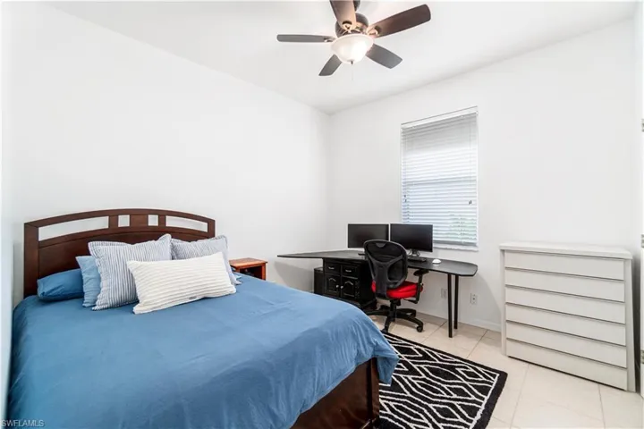 Guest bedroom