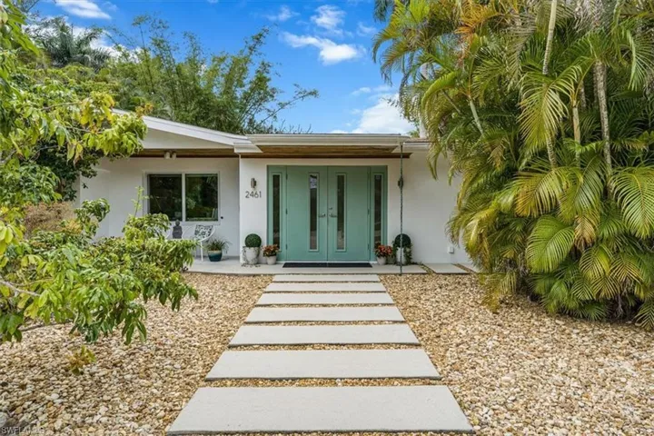 2461 11th St N, Naples Fl 34103
