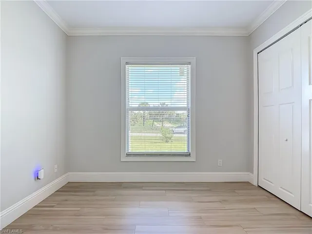 90 22nd Ave Nw, Naples, Florida 34120