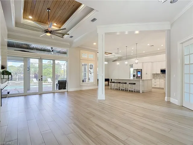 90 22nd Ave Nw, Naples, Florida 34120