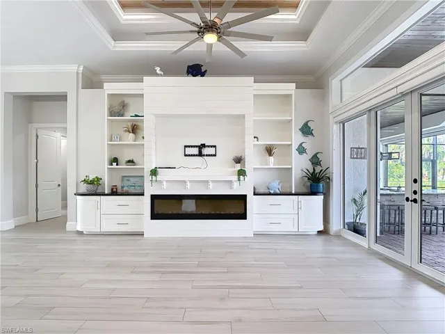 90 22nd Ave Nw, Naples, Florida 34120