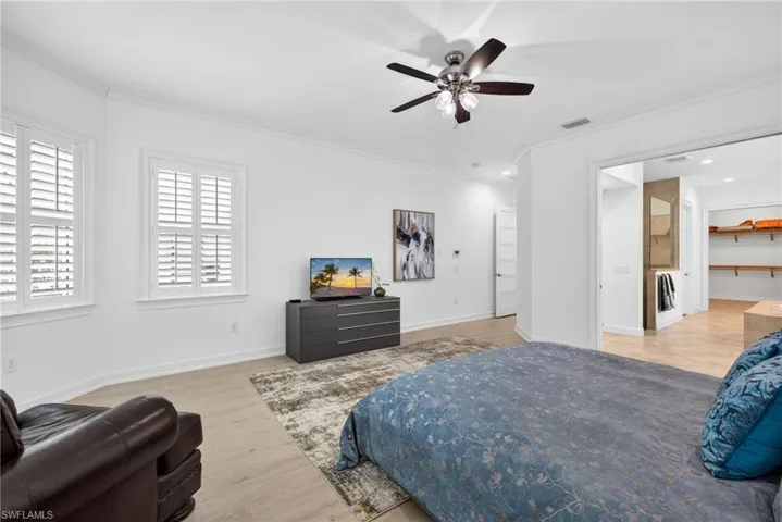 5054 Andros Dr, Naples, Florida 34113