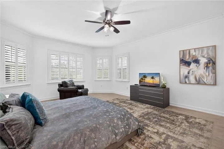 5054 Andros Dr, Naples, Florida 34113