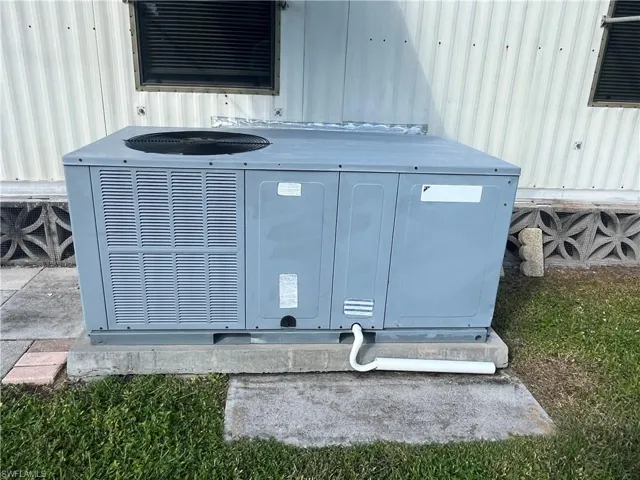 Details with central air condition unit