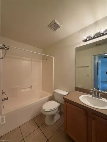 5135 25th St Sw, Lehigh Acres, Florida 33973