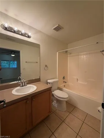 5135 25th St Sw, Lehigh Acres, Florida 33973