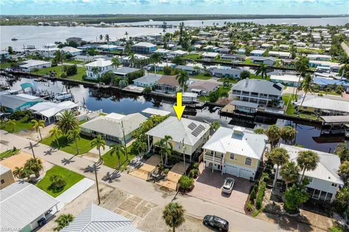 2761 Geary St, Matlacha, Florida 33993
