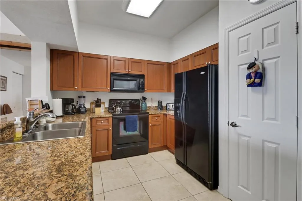 20230 Estero Gardens CIR, Estero, FL 33928,225054300