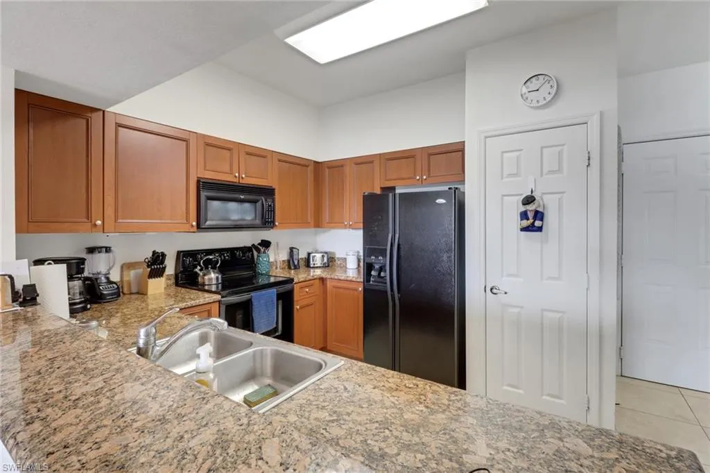 20230 Estero Gardens CIR, Estero, FL 33928,225054300