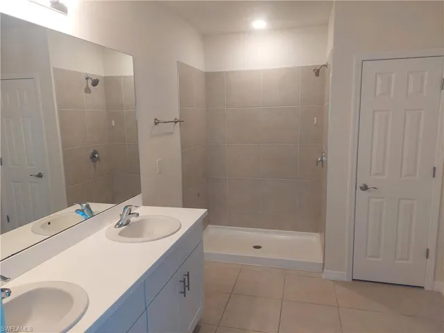 326 SW 24th  PL, Cape Coral, FL 33991