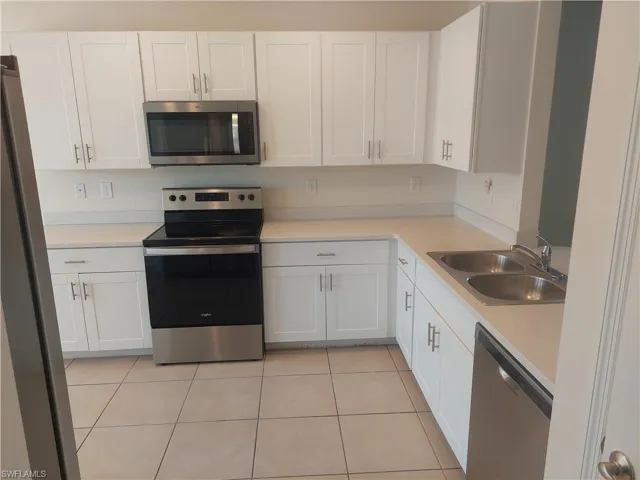 326 SW 24th  PL, Cape Coral, FL 33991