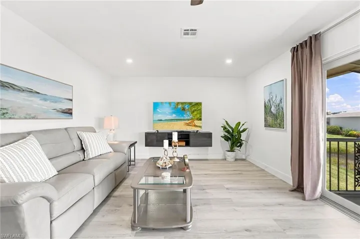 105 Harrison Rd 2, Naples, Florida 34112