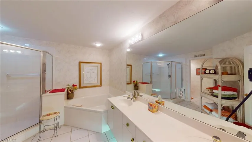 25051 Banbridge Ct 103, Bonita Springs, Florida 34134