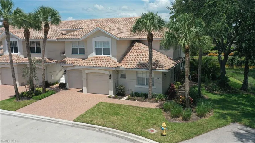 25051 Banbridge Ct 103, Bonita Springs, Florida 34134