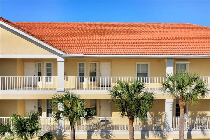 9175 Celeste Dr # 406, Naples Fl 34113